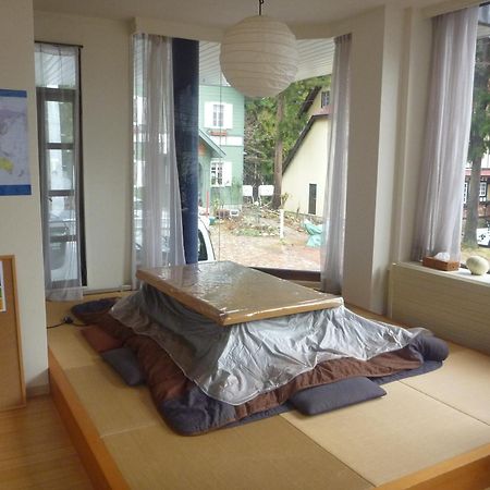 K'S House Hakuba Alps - Travelers Hostel מראה חיצוני תמונה